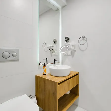 Flat With Shared Pool Near In Bodrum * Gümbet